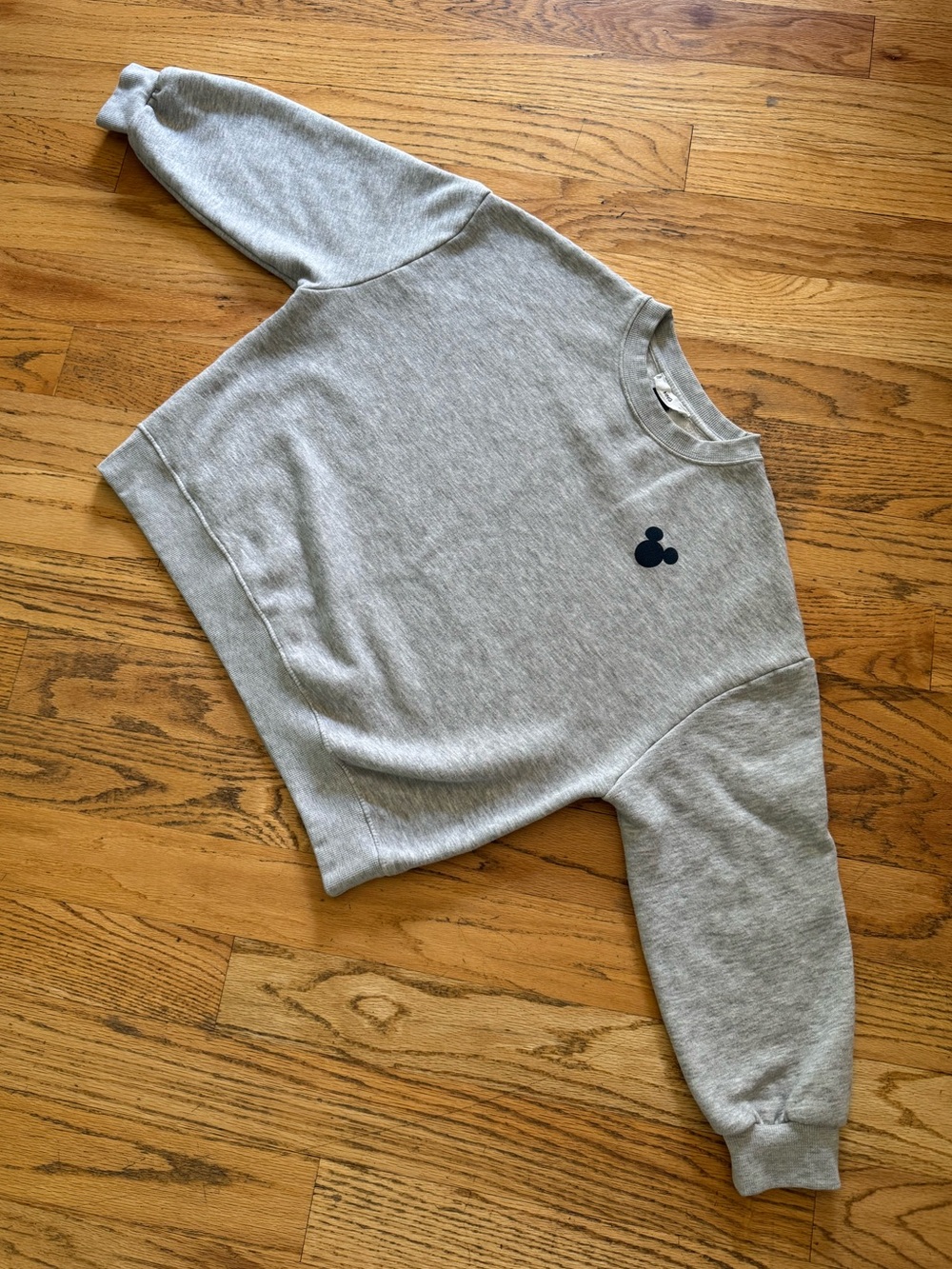 Disney - Light Gray Crewneck Sweatshirt with Mickey Head - Picture 3 of 6
